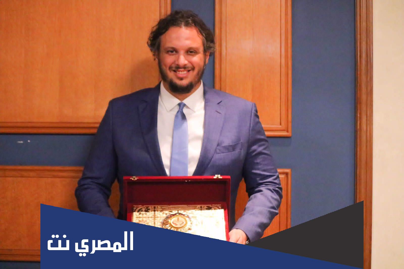 من هو ممدوح عيد ويكيبيديا