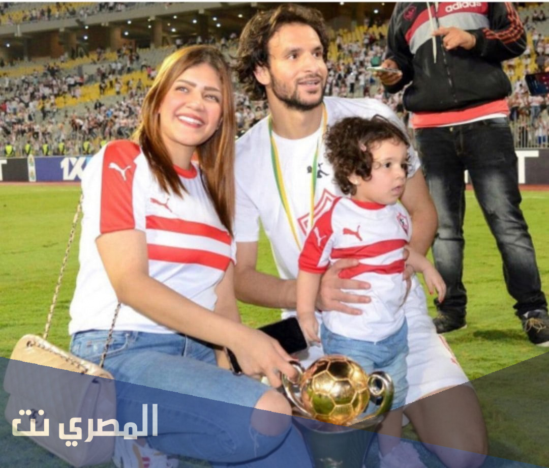 من هي زوجة محمود علاء