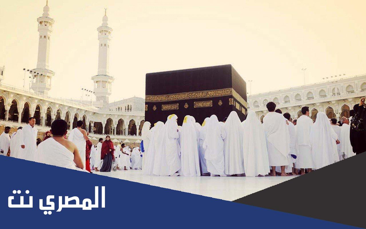 هل يجوز للمرأة المحرمة تغيير ملابسها