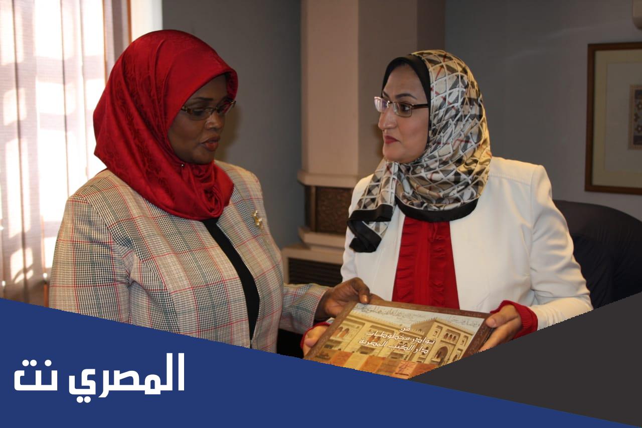 اسباب القبض على وزيرة الثقافة الليبية
