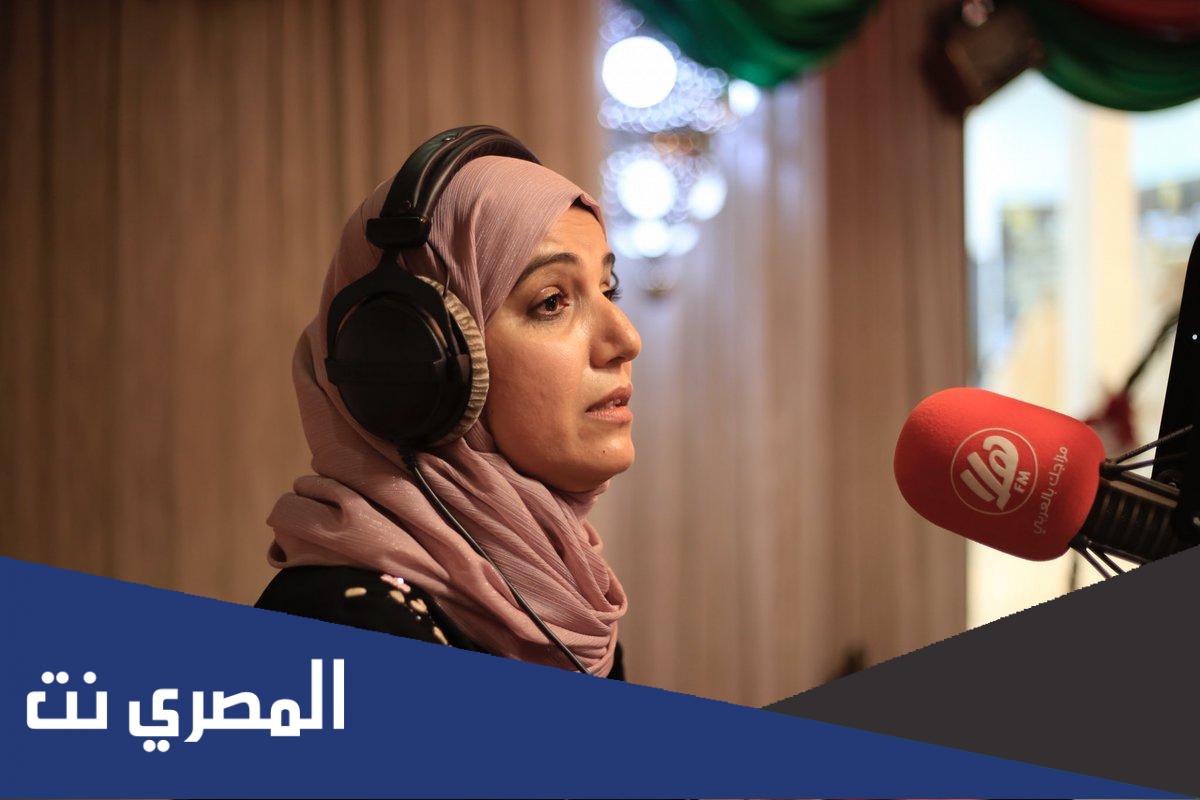 سبب ايقاف المذيعة العمانية خلود العلوي عن العمل