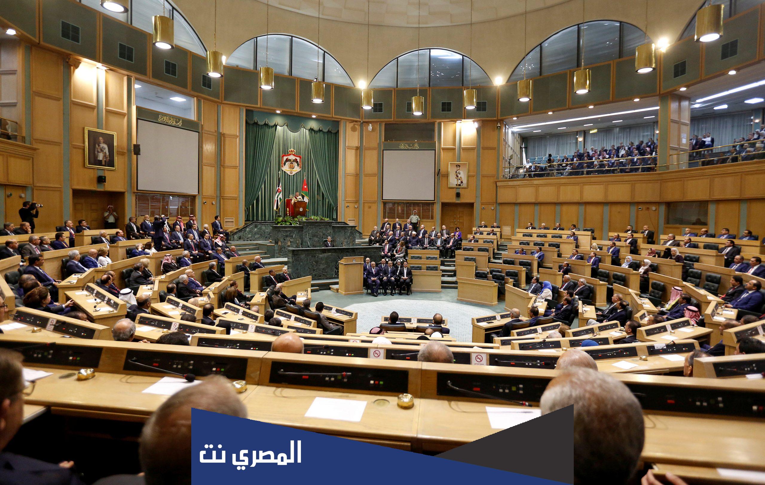 كم راتب النائب الاردني