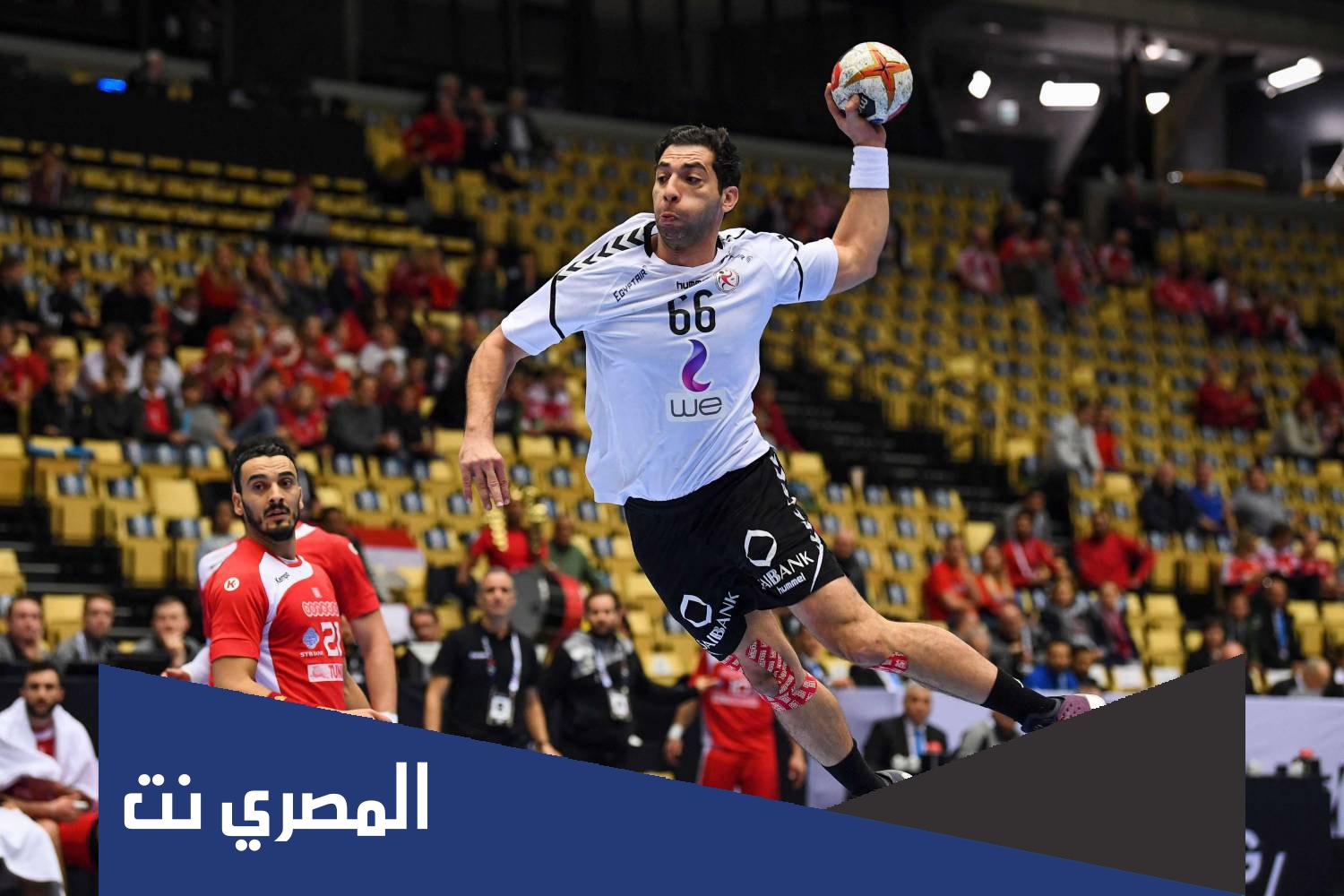 كم عدد لاعبي كرة اليد الاحتياط