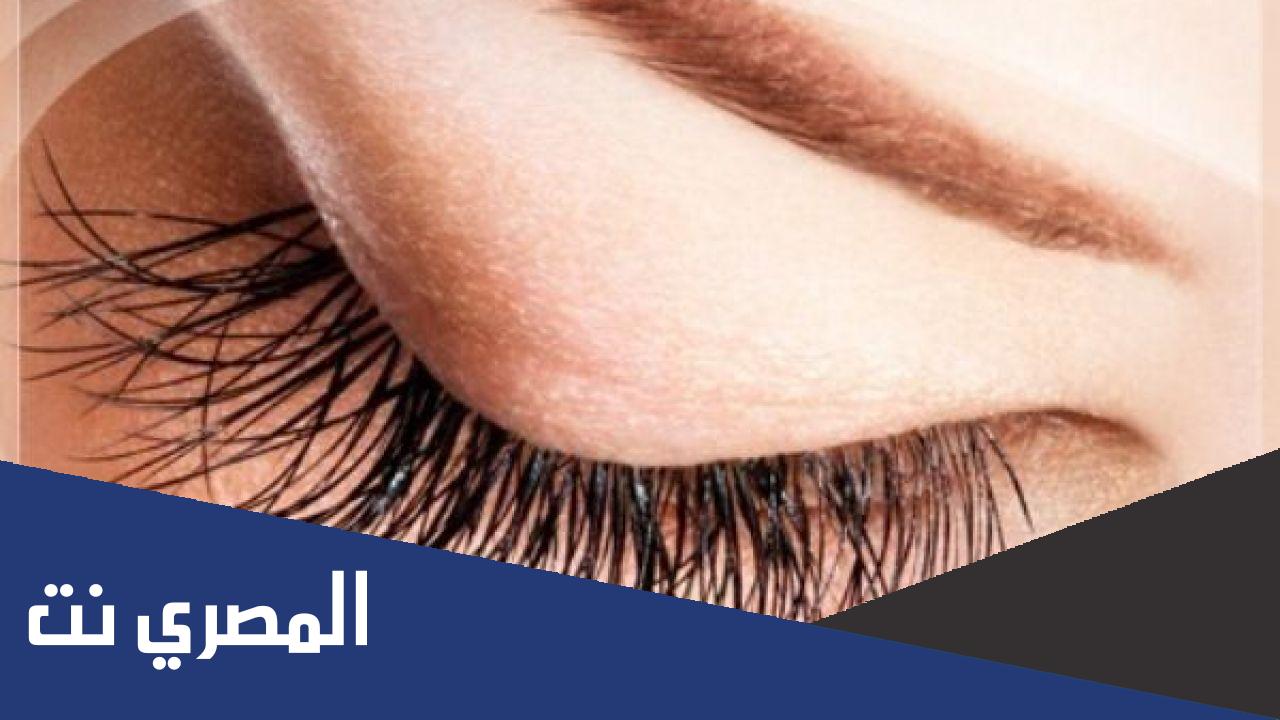 هل تركيب الرموش حرام