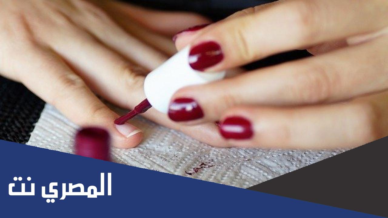 هل يجوز الوضوء على الاظافر التركيب؟