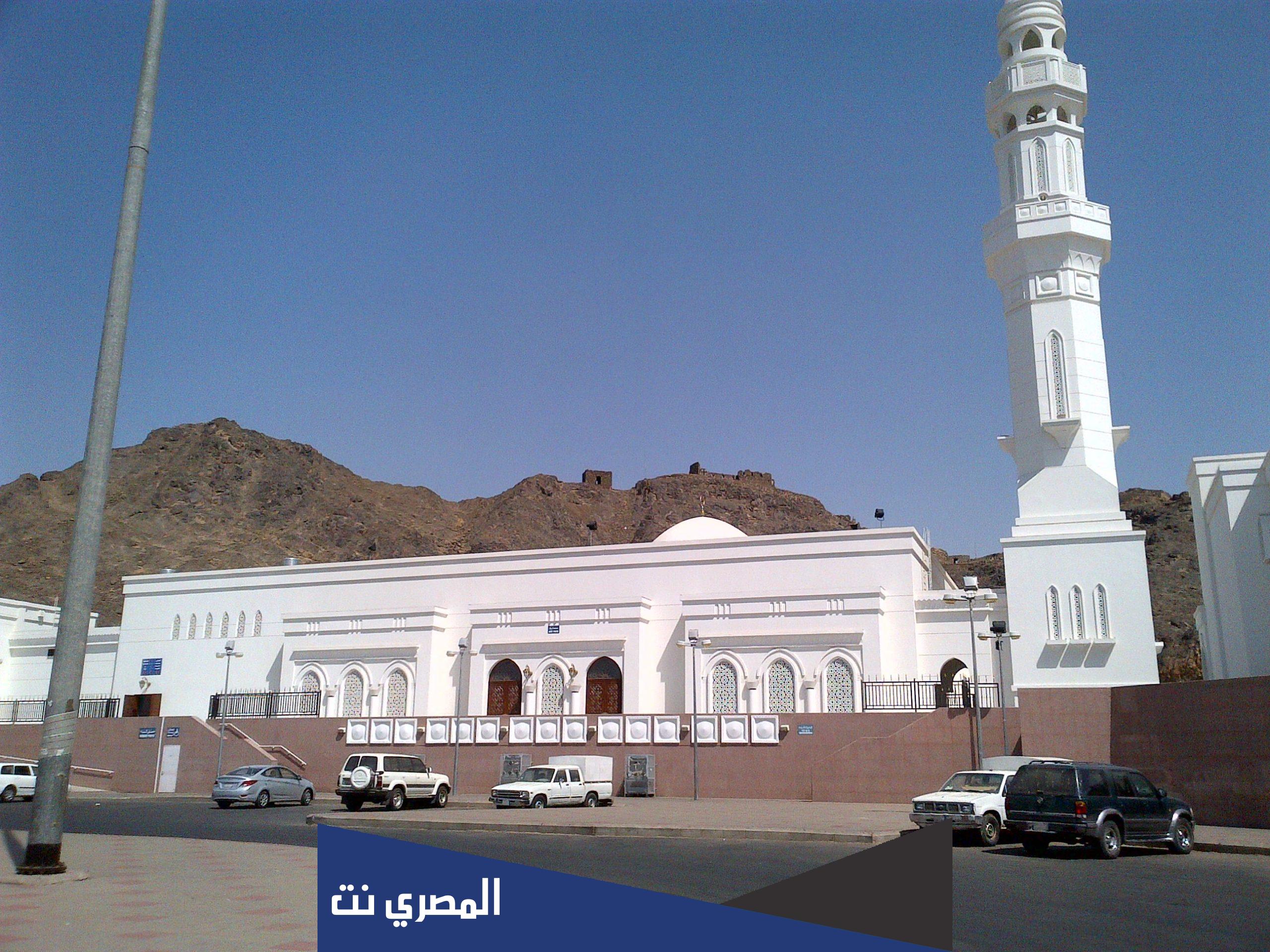 اين تقع المساجد السبعة
