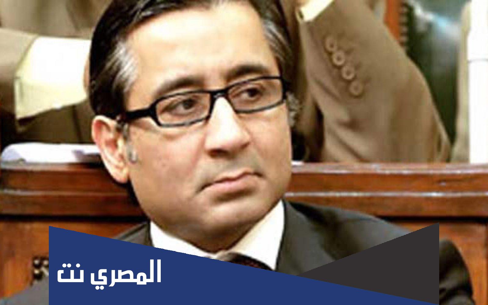 كم تبلغ ثروة احمد عز