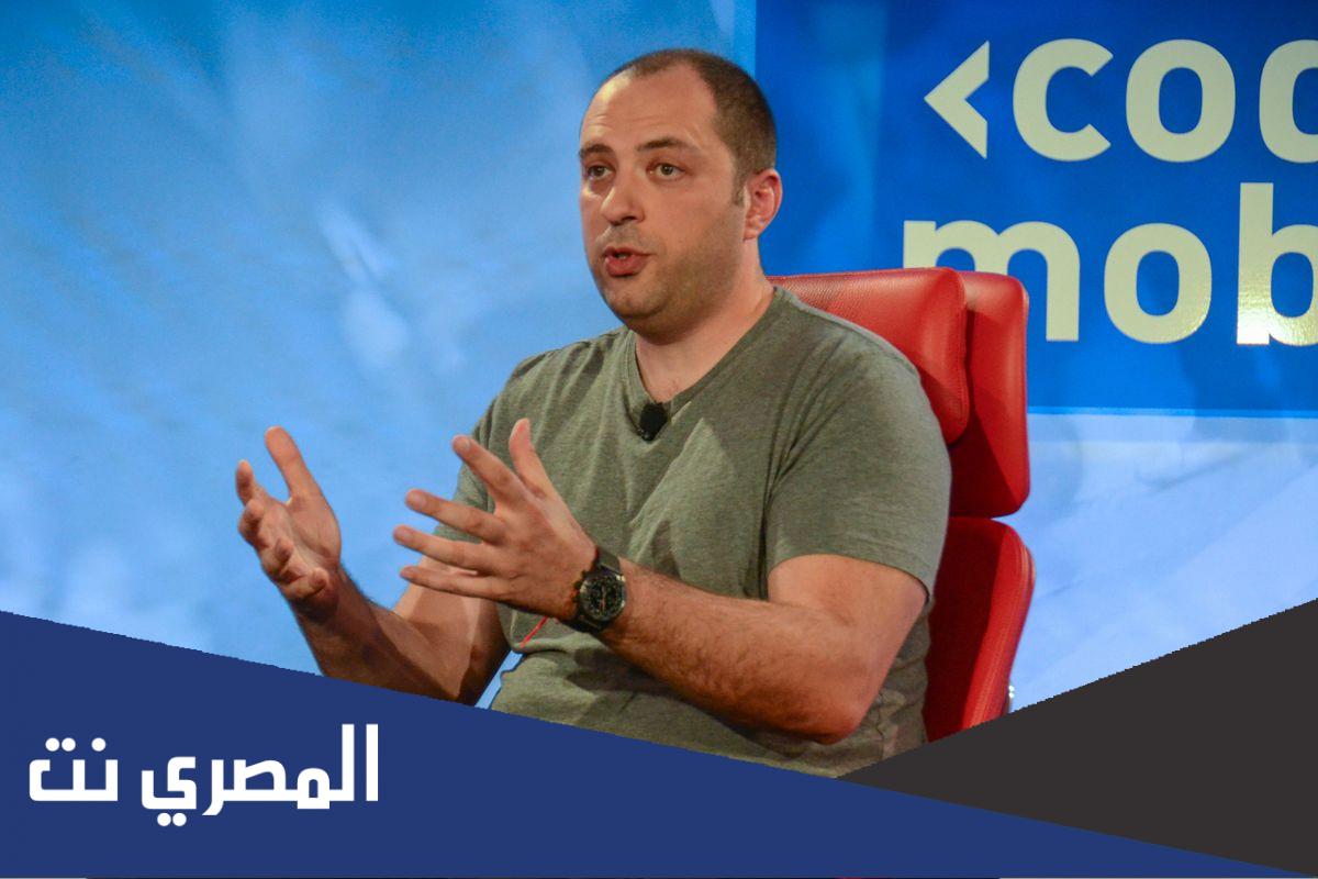 ما المهن التي اشتغل بها جان كوم
