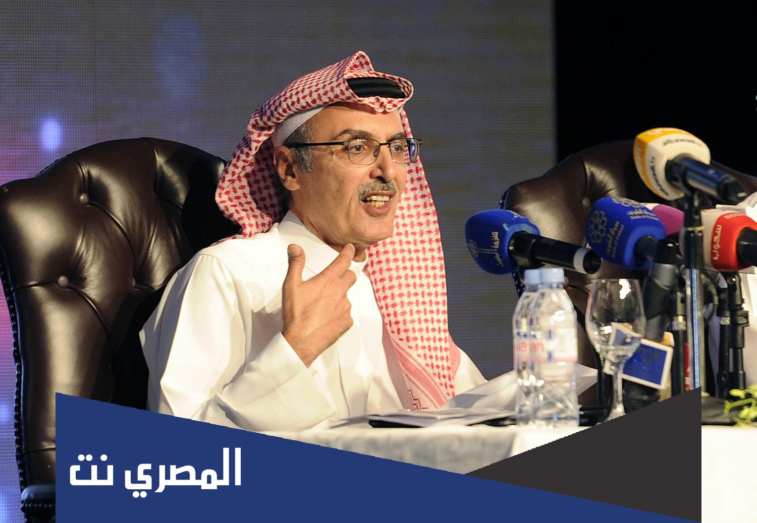 من هو الشاعر واحد