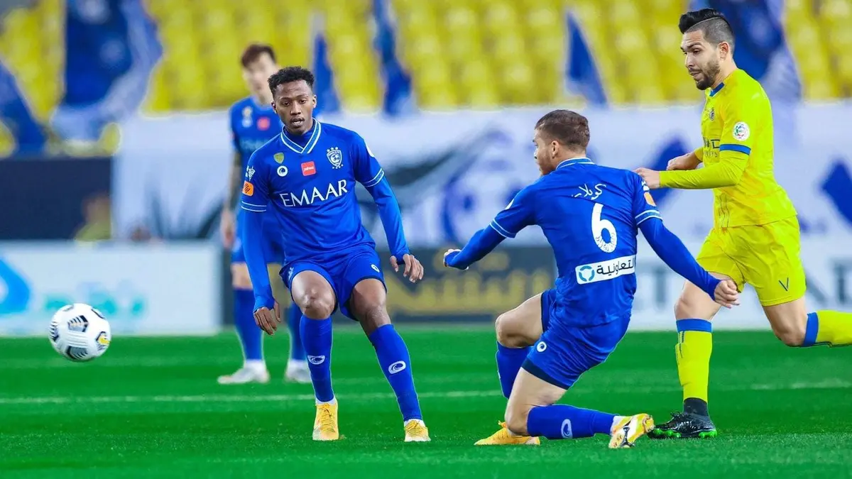 من هو بيتروس لاعب الفتح السعودي الجديد
