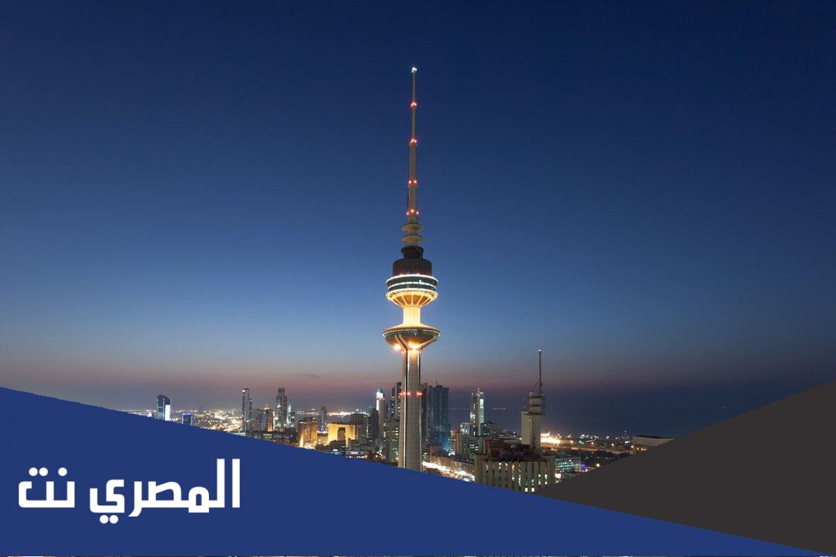 في اي عام تم افتتاح برج التحرير