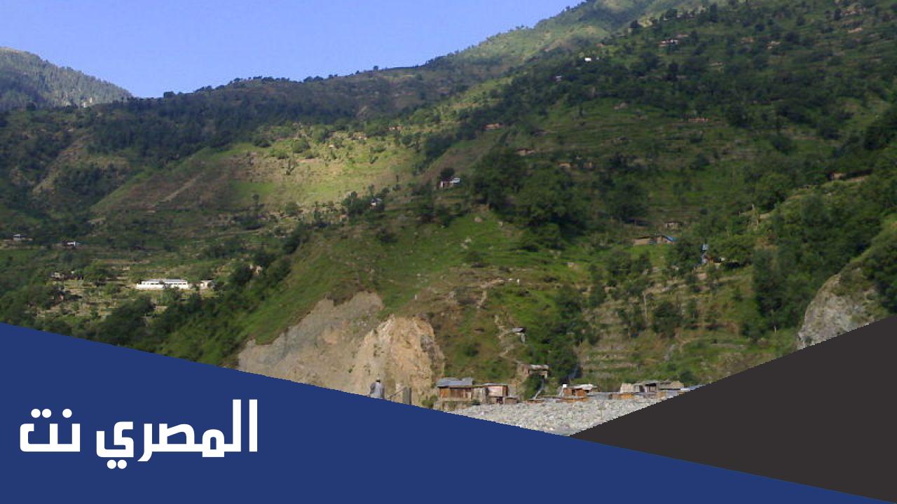 اين يصب نهر السند ؟