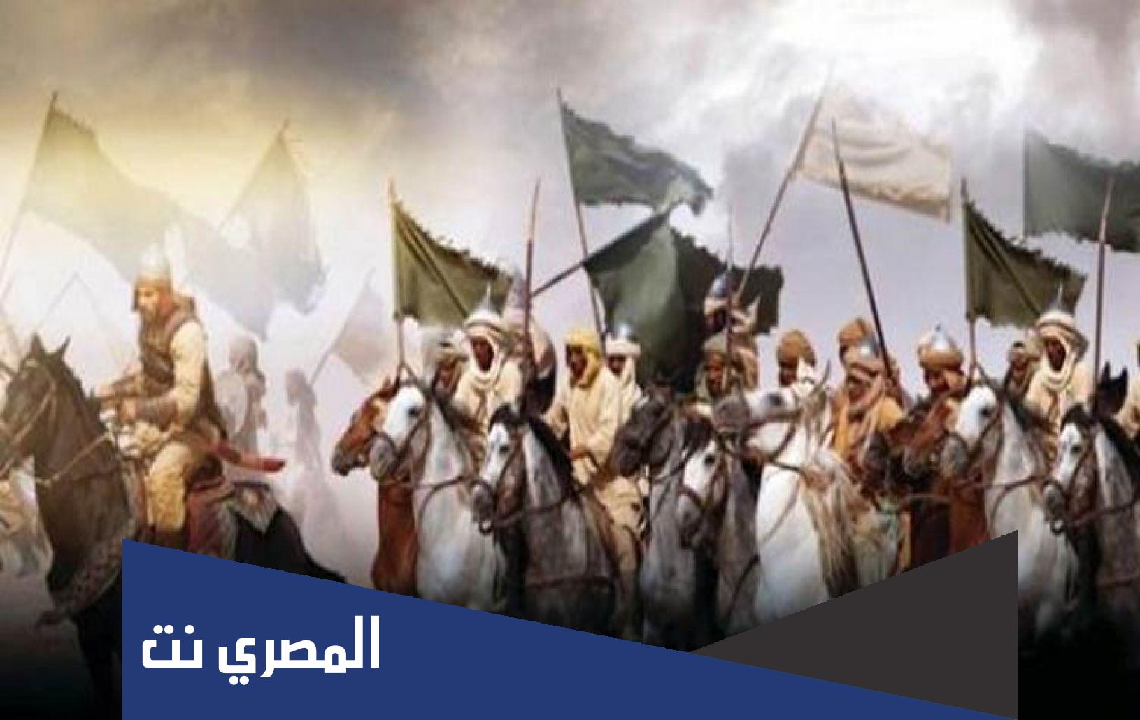 كم عدد جيش المسلمين في غزوة بدر