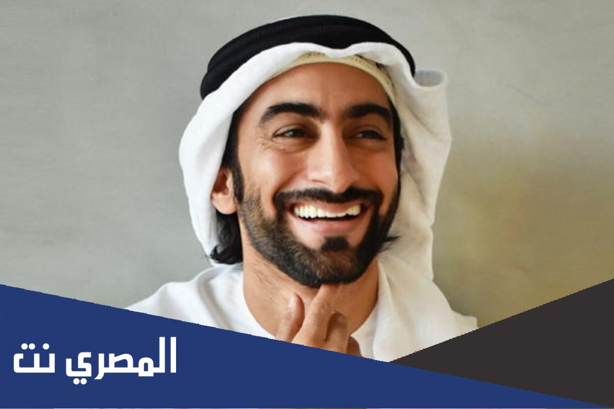 كم عمر انس ابو خش