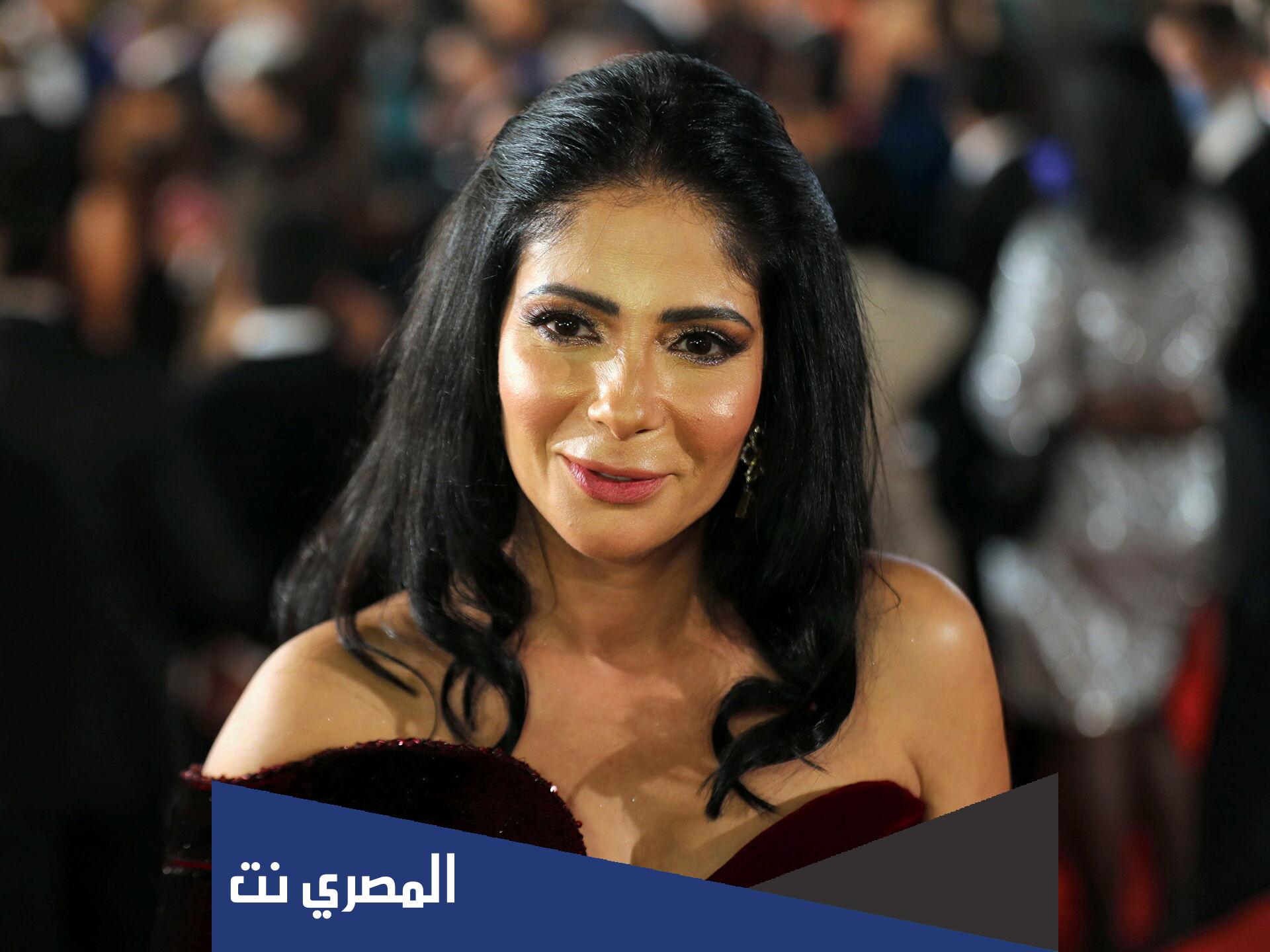 كم عمر منى زكي حاليا