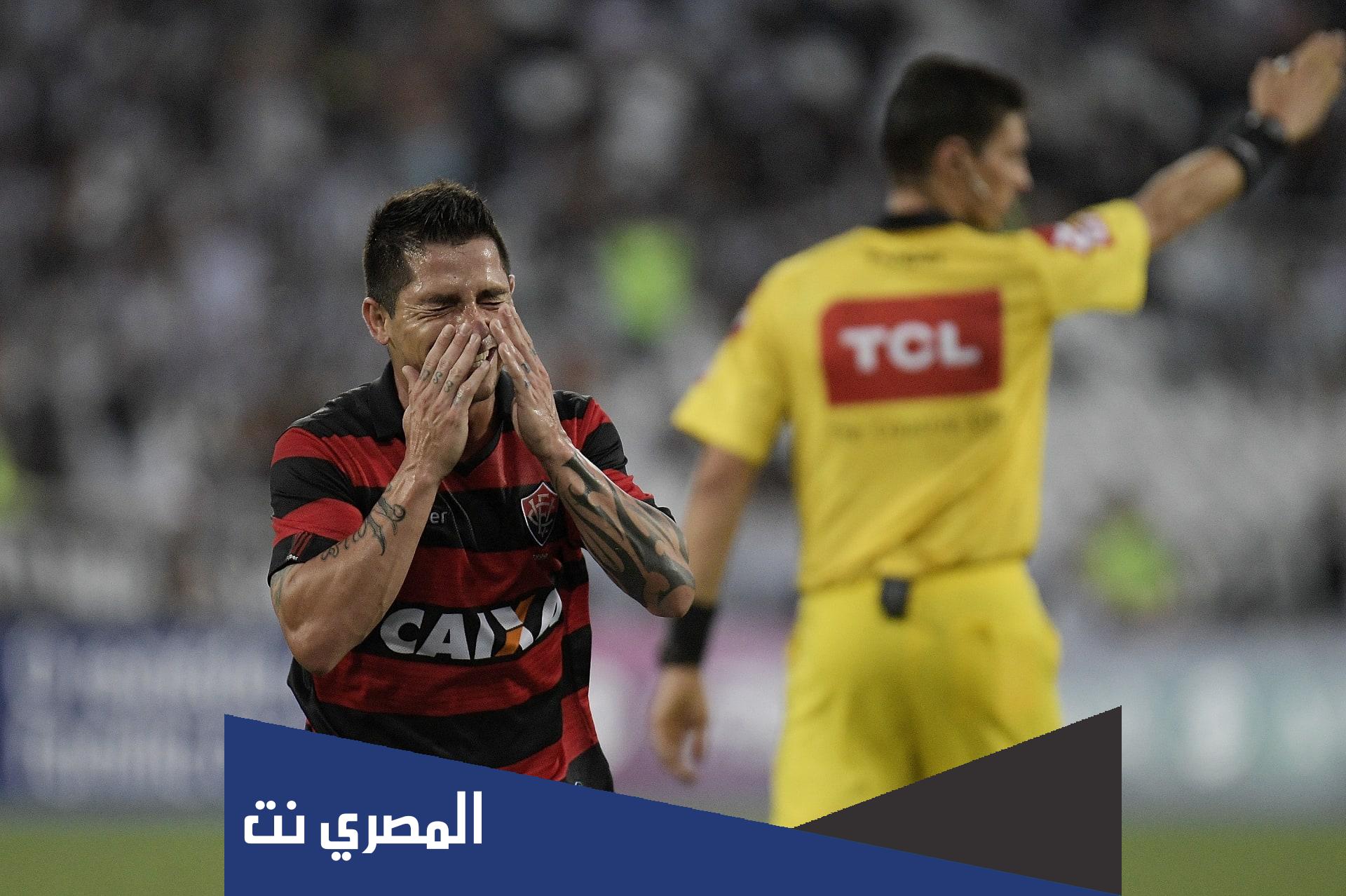 كم كرت احمر وتنتهي المباراة