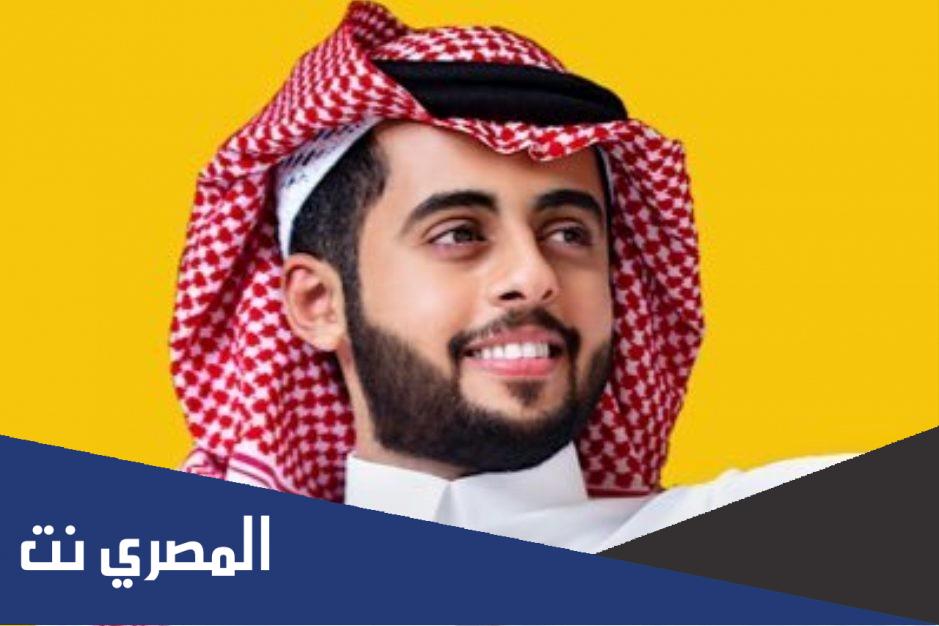 كم عمر عبدالعزيز العقلا حاليا