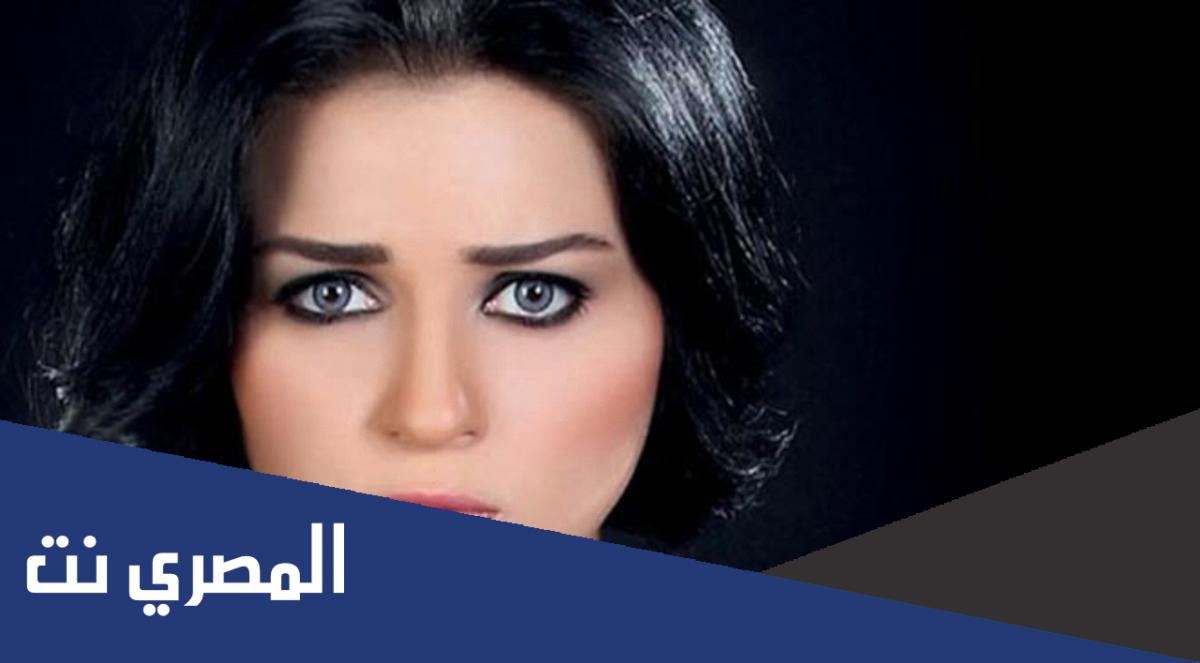 من هي والدة مي عز الدين