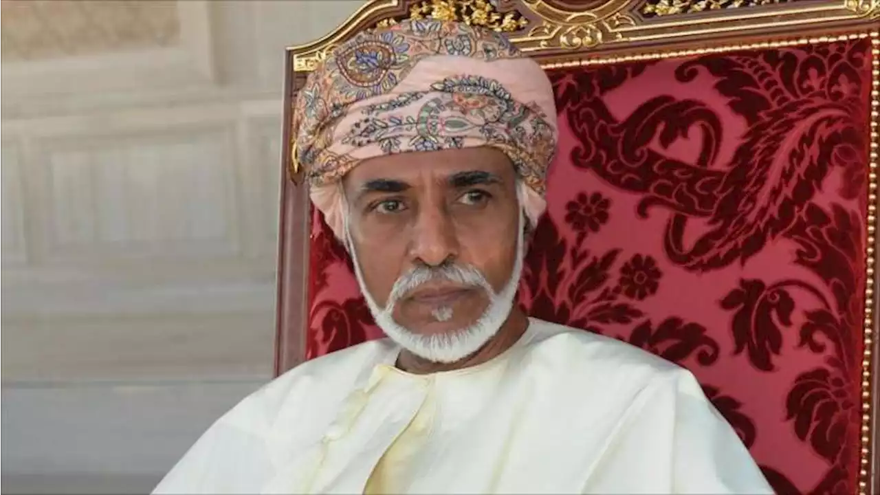 تقرير عن السلطان قابوس بن سعيد مؤسس الدولة العصرية