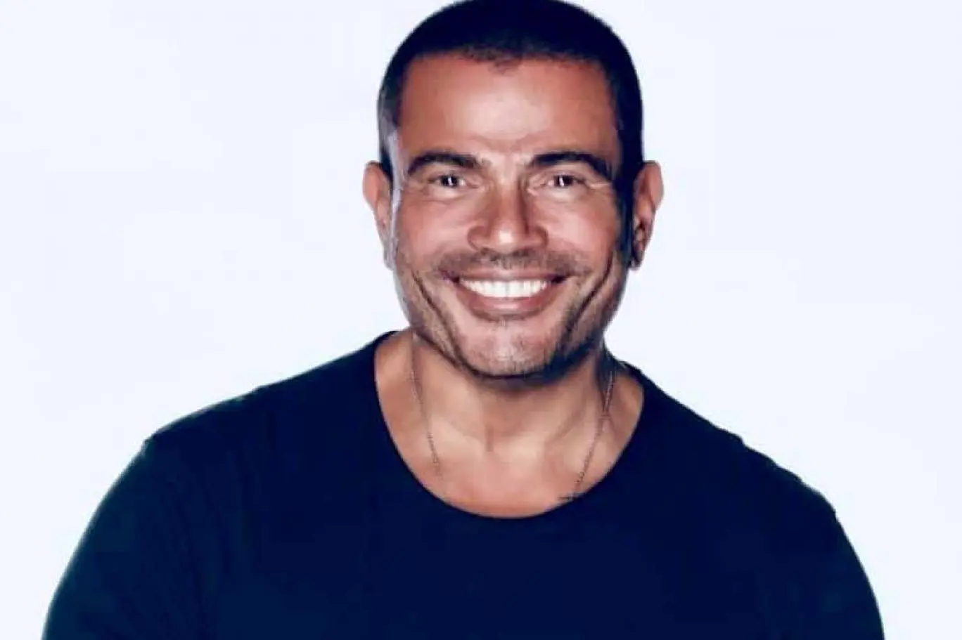 عمرو دياب عنده كم سنه