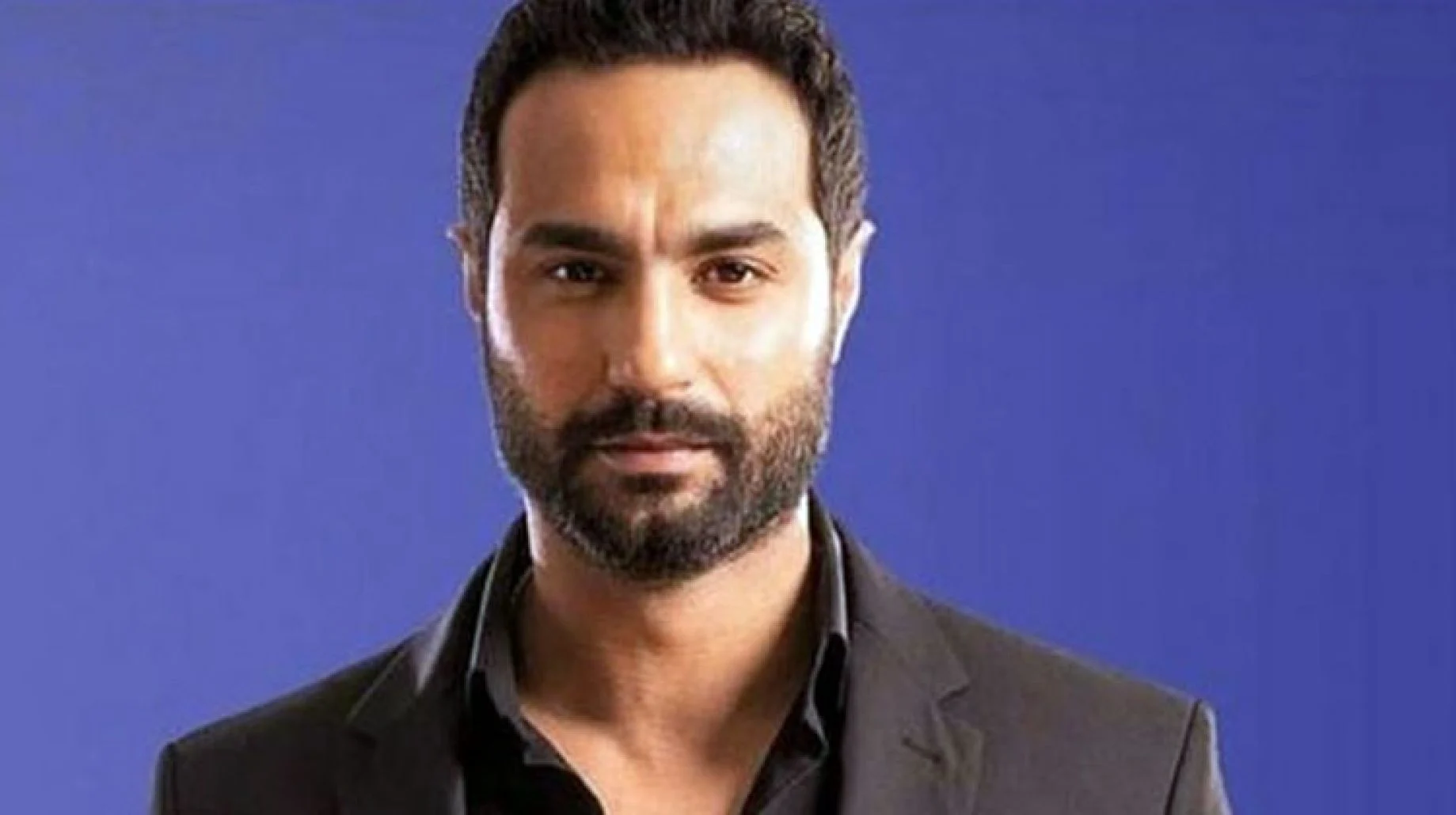 قصة مسلسل منتصف العمر رمضان 2022