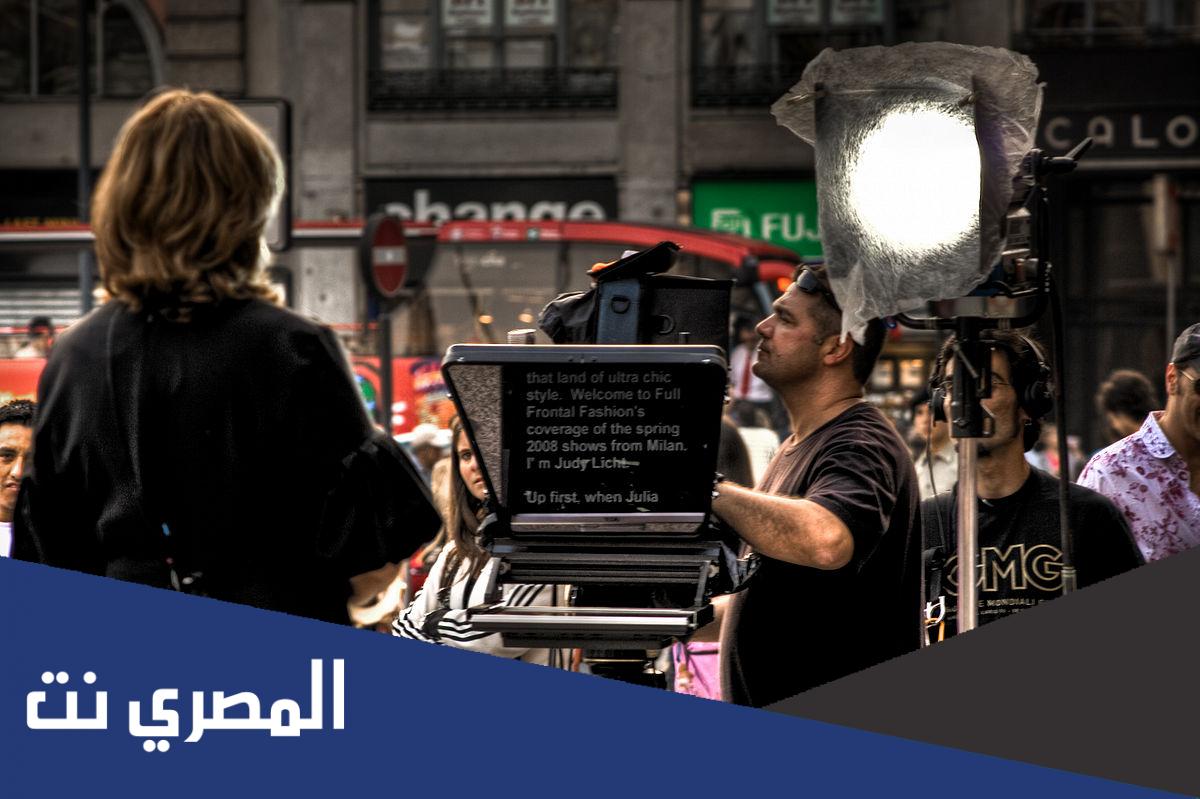 كيف يقرا المذيع نشرة الاخبار