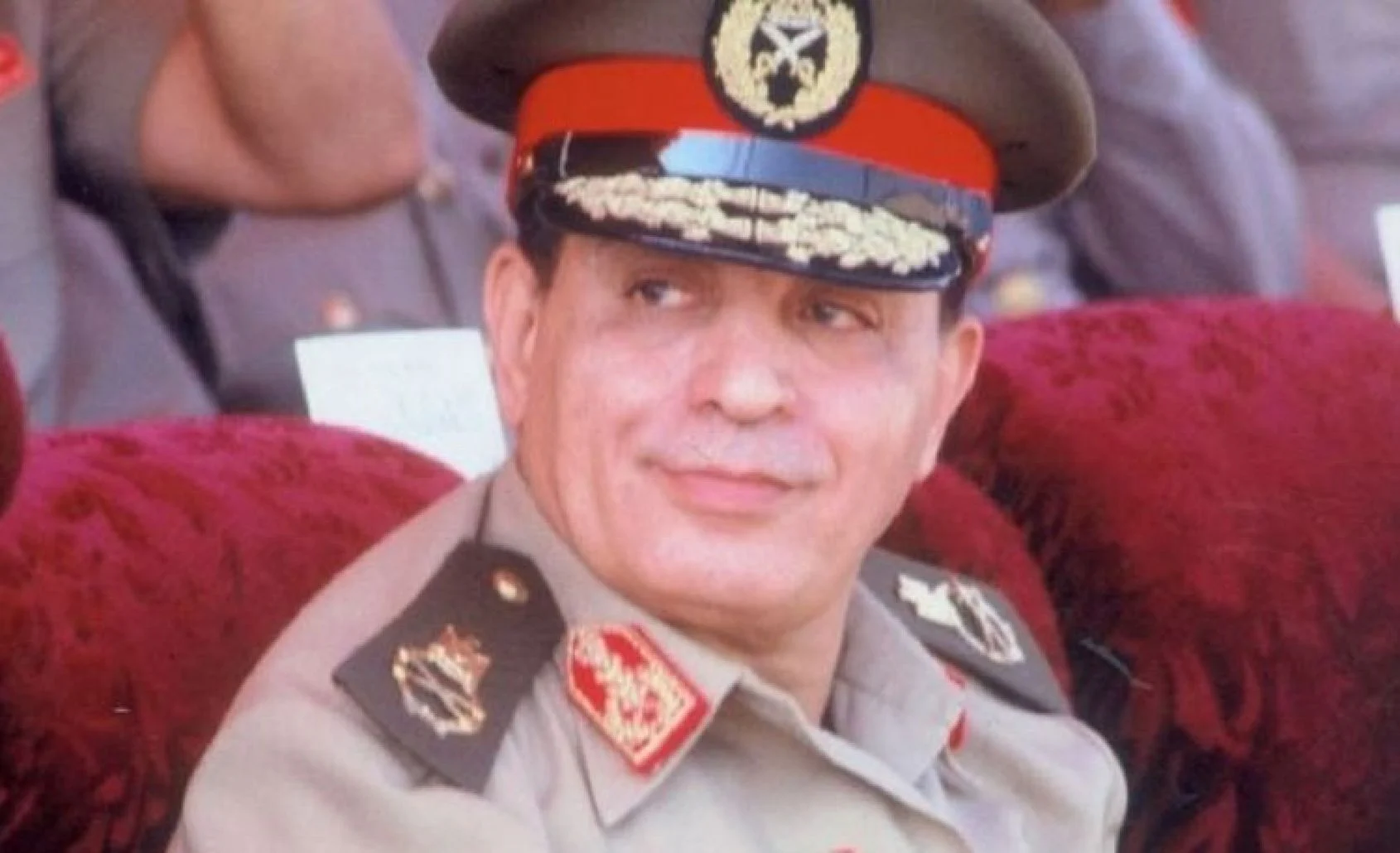 من زوجة محمد أبو غزالة