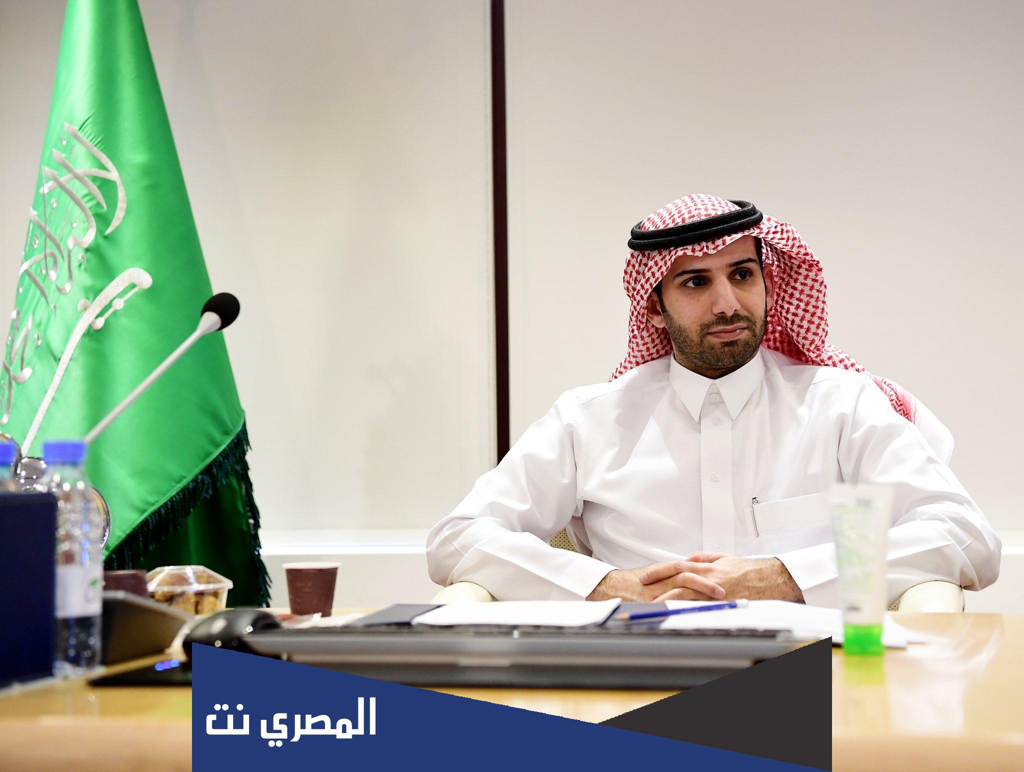 من هو عبدالعزيز البجادي صاحب مطعم شاي وجباتي