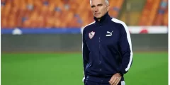 من هو مدرب الزمالك الجديد بعد كارتيرون