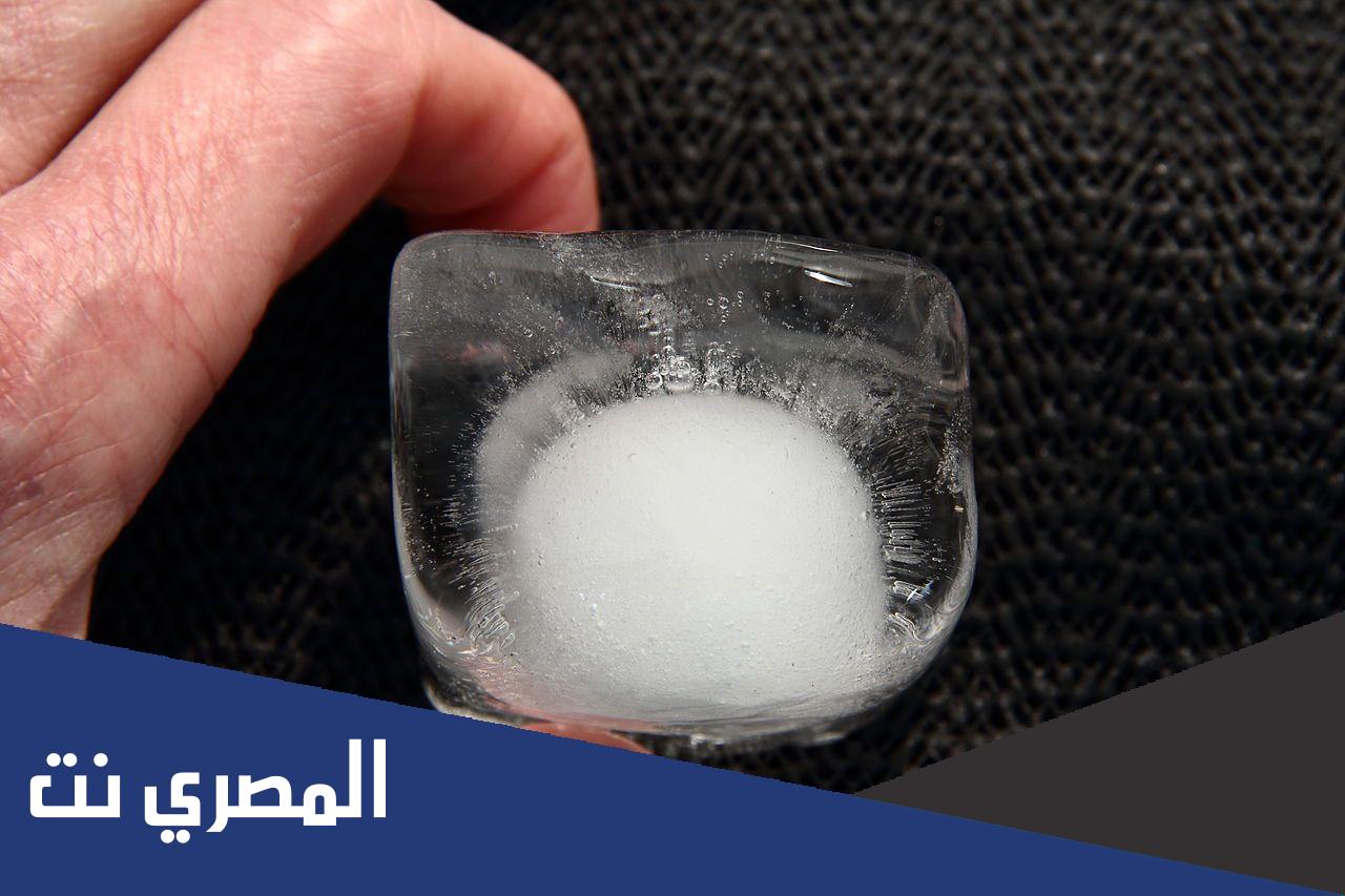 كلمة السر هو ابن الماء وإذا وضع فيه الماء مات