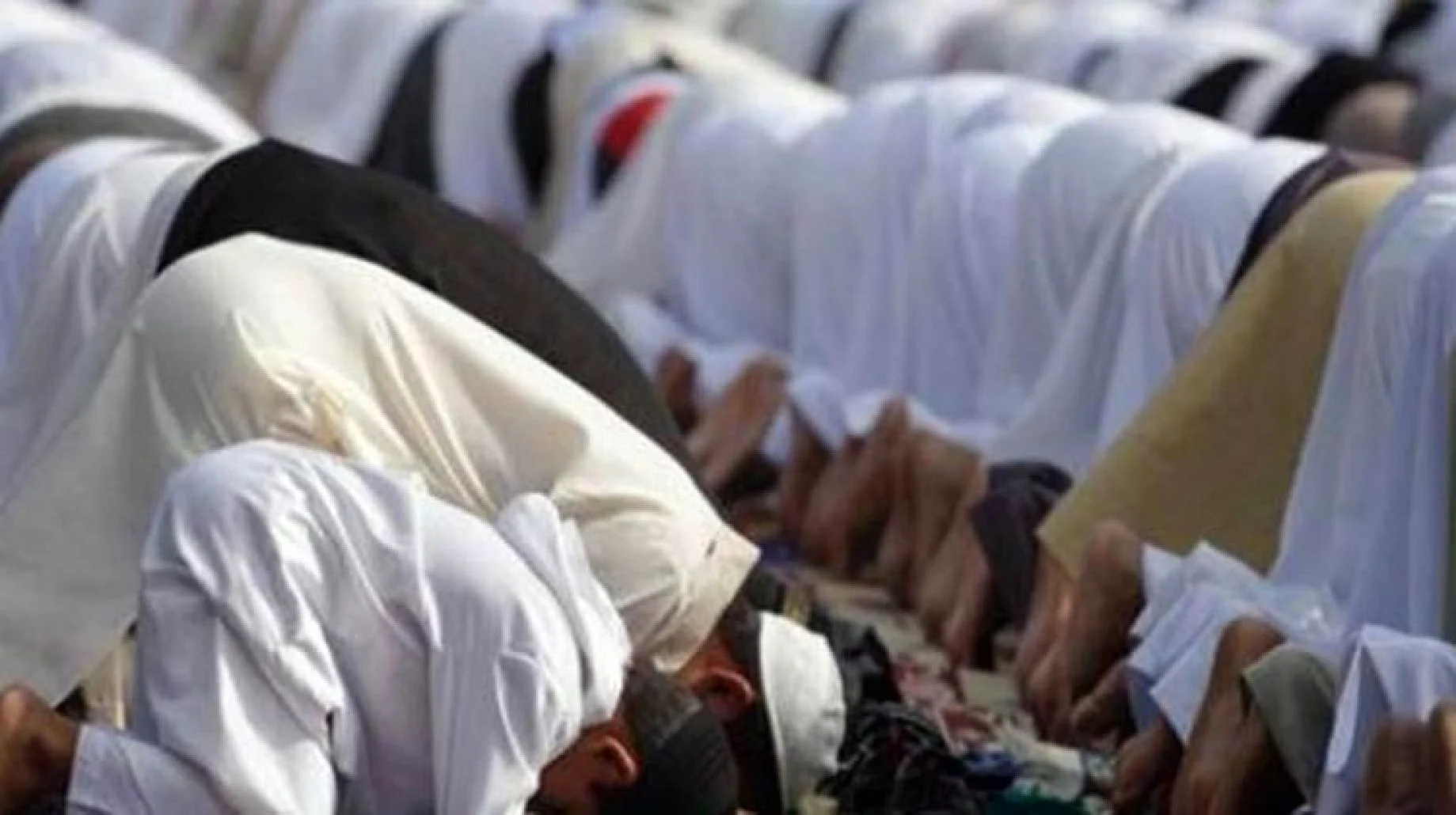 كم عدد تكبيرات العيد في الركعة الأولى والثانيه
