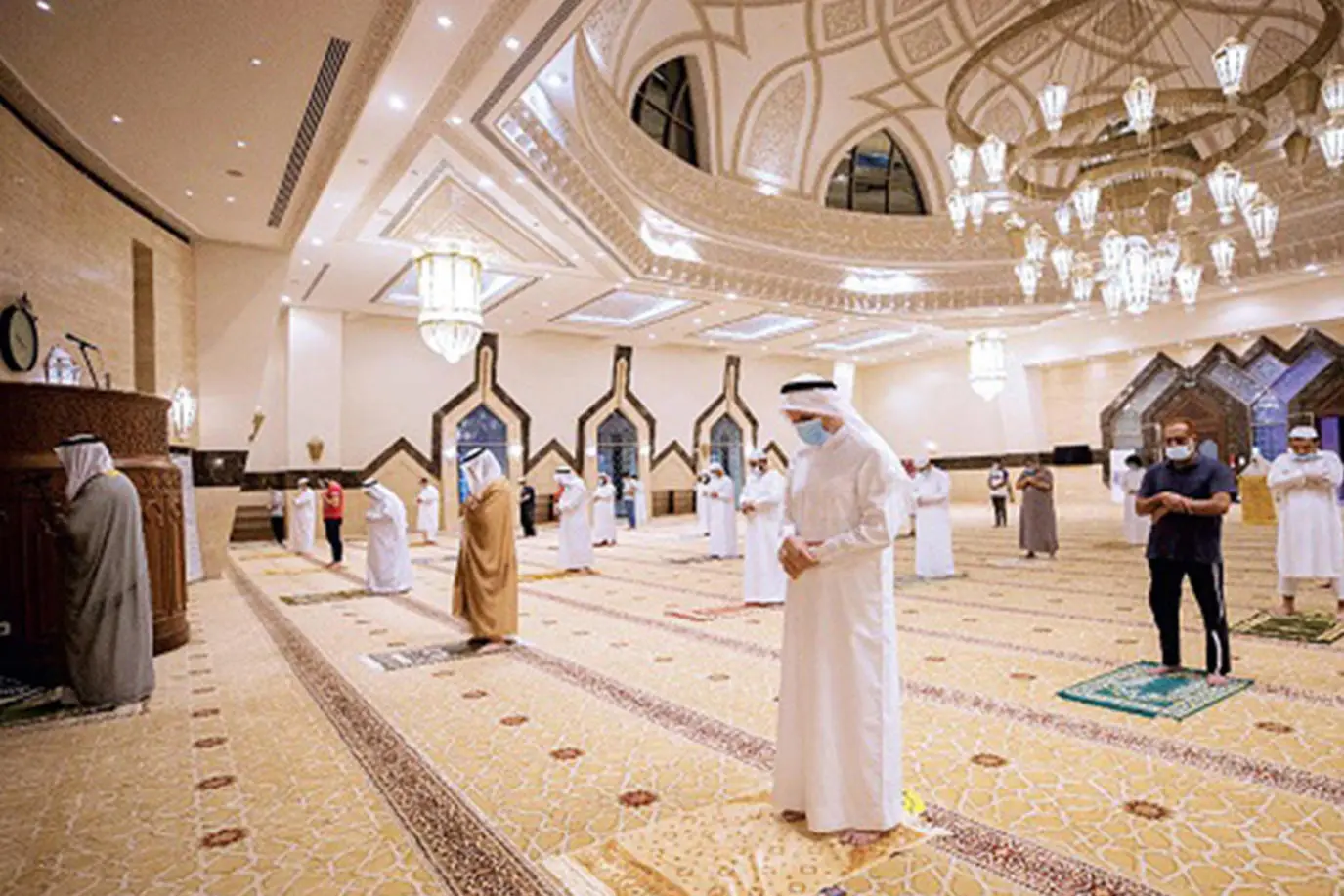 متى موعد صلاة التهجد في الرياض رمضان 2022
