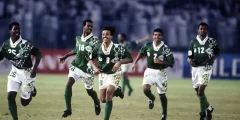 من هو اول منتخب عربي صعد الى كاس العالم ؟