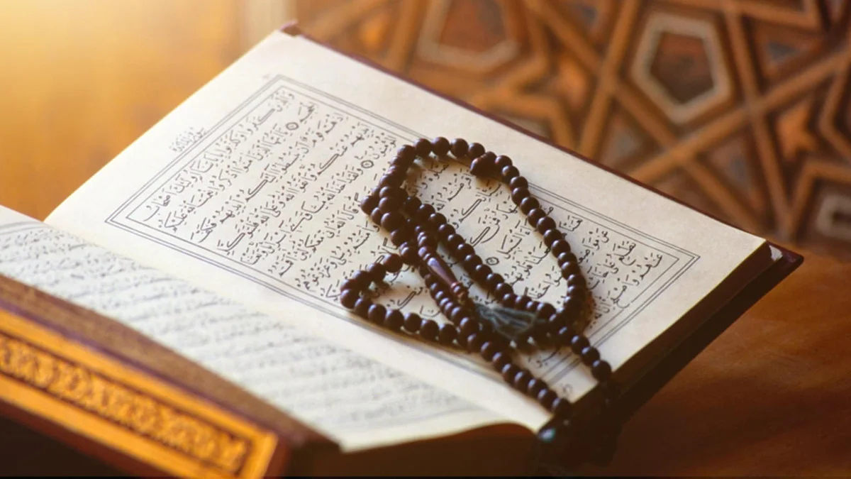 ايات قرآنية قصيرة للاذاعة المدرسية