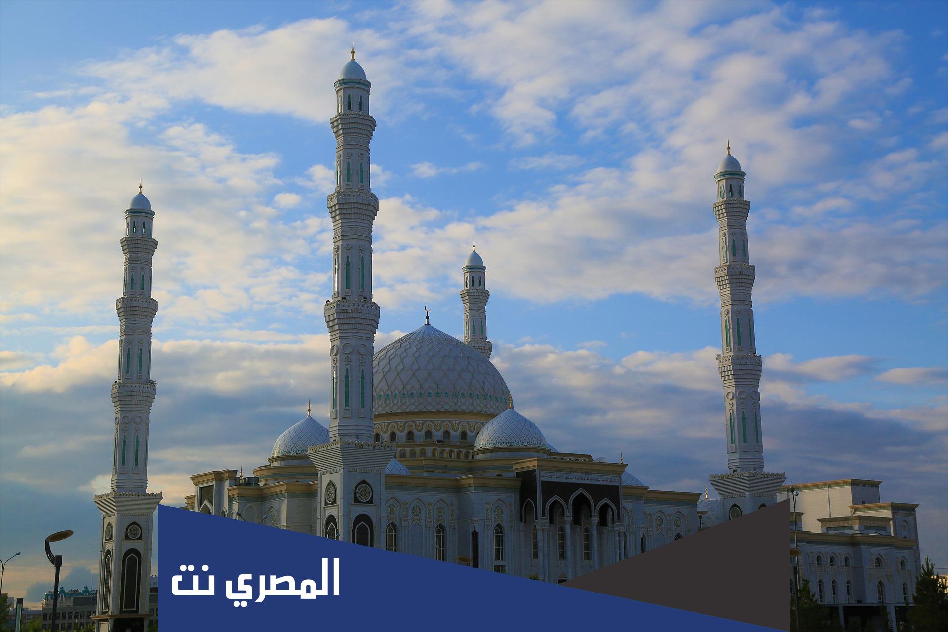 حكم الأذان للصلوات الخمس