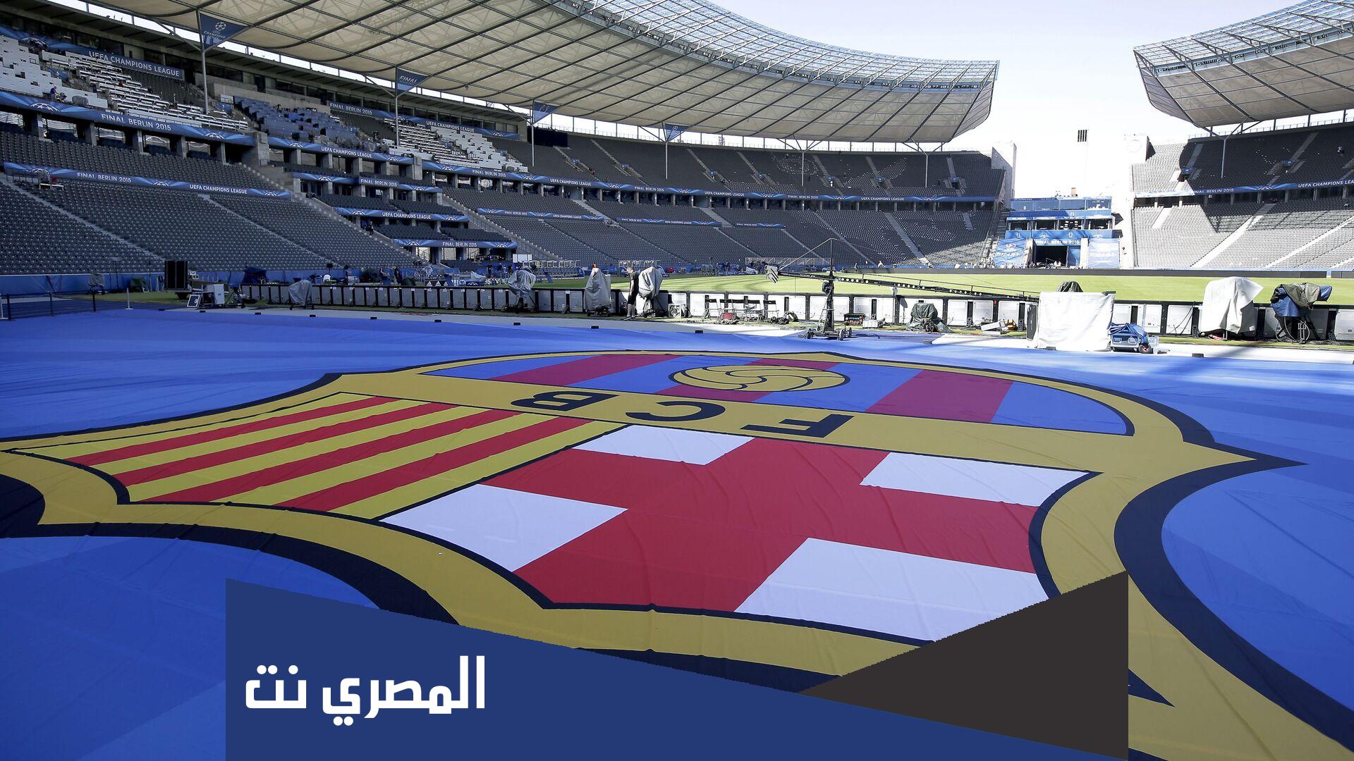 من مدرب فريق برشلونة 2022
