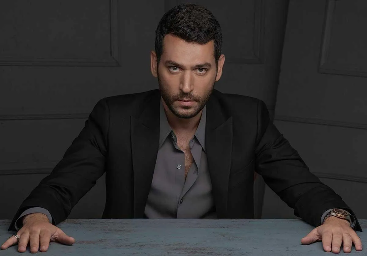 من هو افضل ممثل تركي 2022
