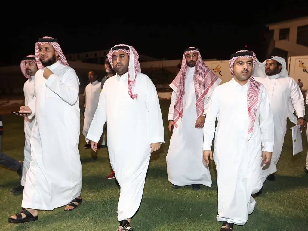 من هو ناصر المقيرن السيرة الذاتية