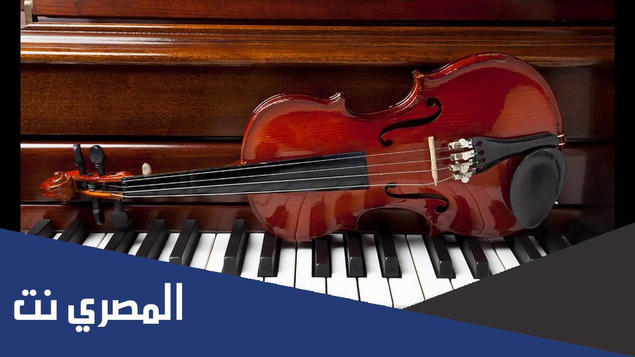 هي هي جاية تصفار وتخضار كلمات مكتوبة