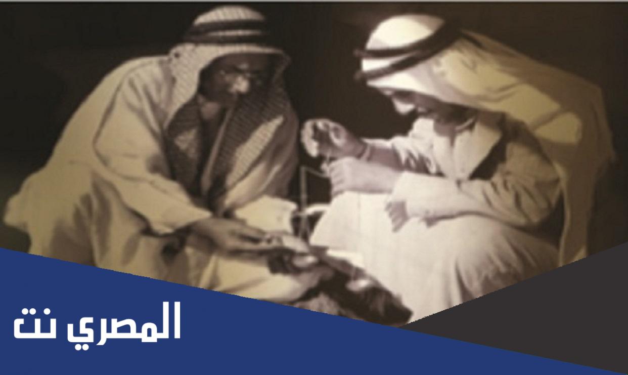 يطلق على التاجر الذي يبيع اللؤلؤ