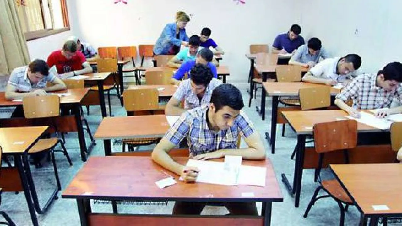 اسماء مدارس تقبل من مجموع 180
