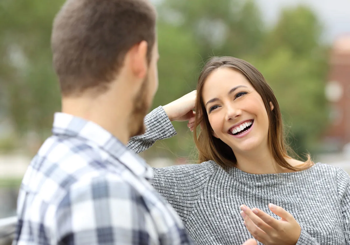 اي شهر يتكلم الناس اقل من غيره