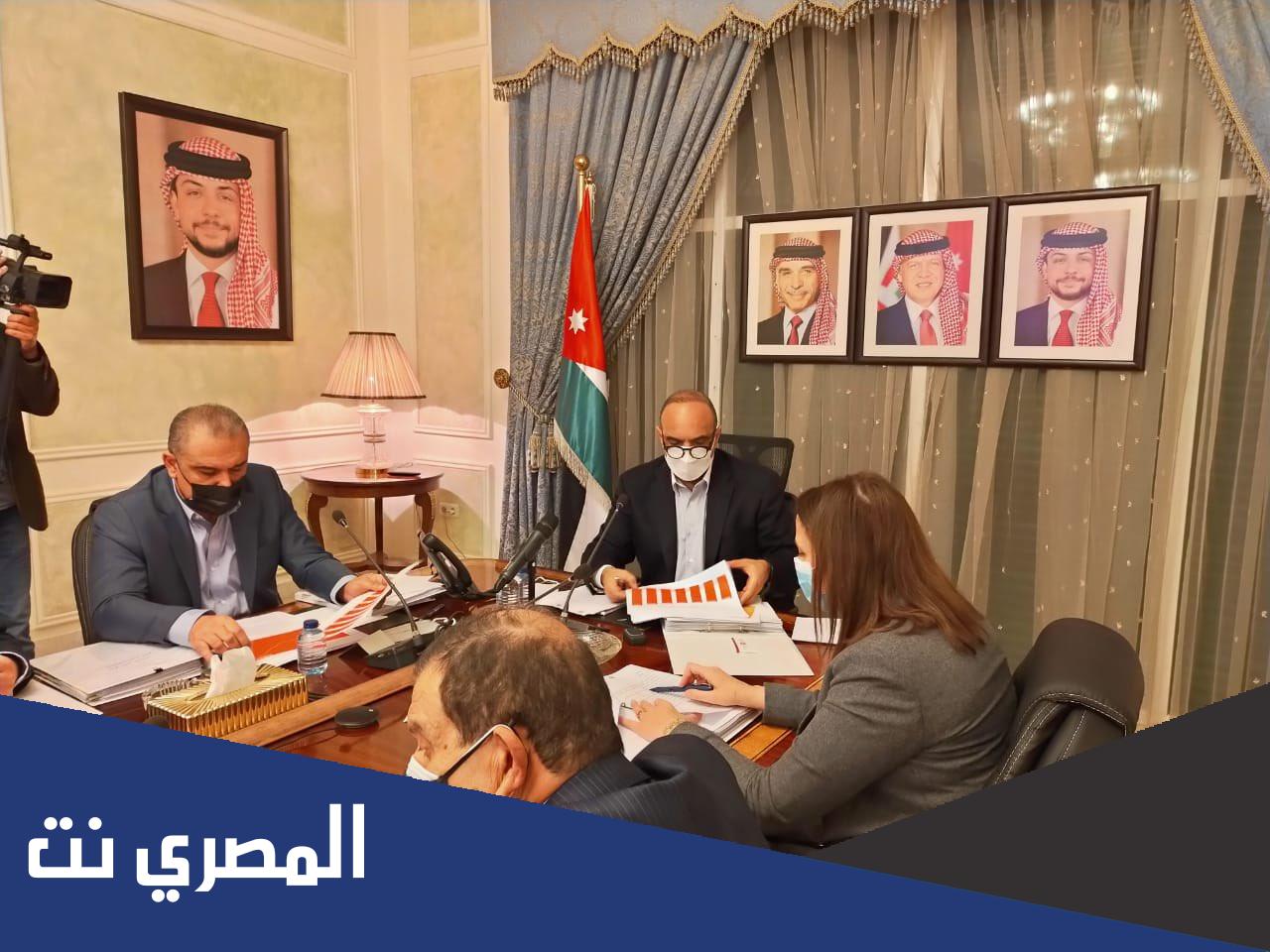 حقيقة لعب مديرة استثمار في رئاسة الوزارة الاردنية القمار