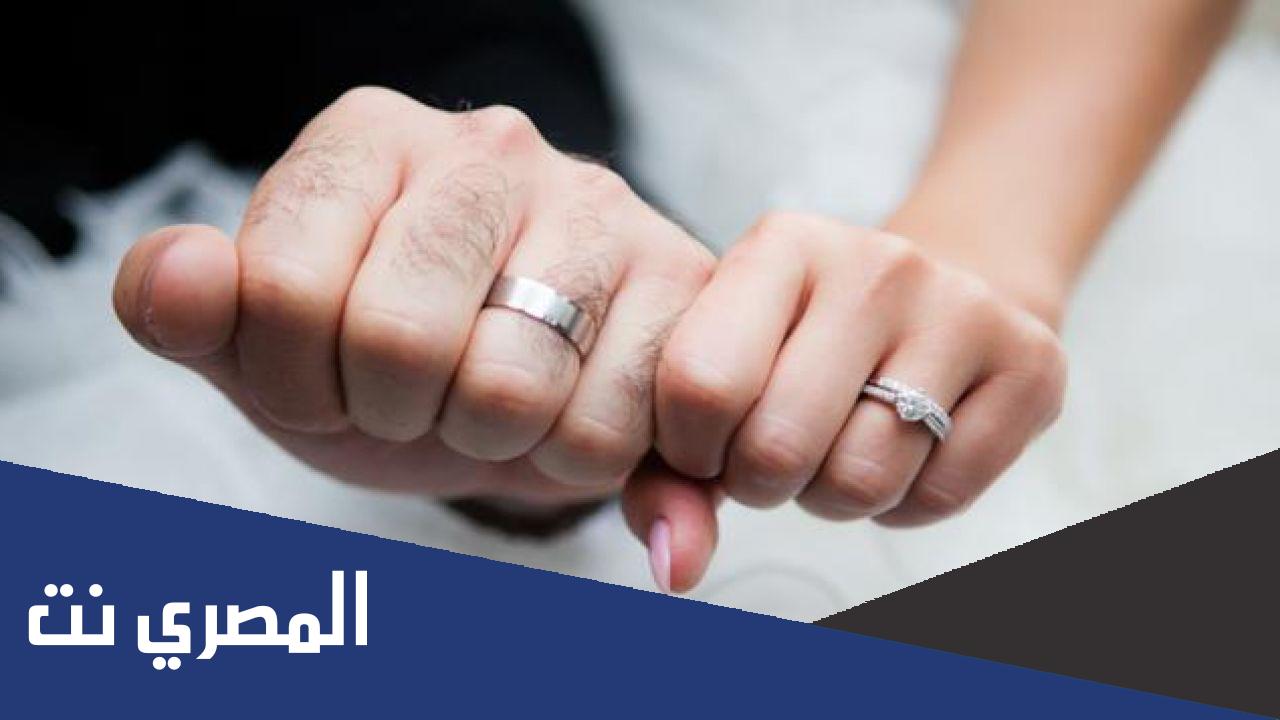 خاتم الخطوبة في اي يد يلبس