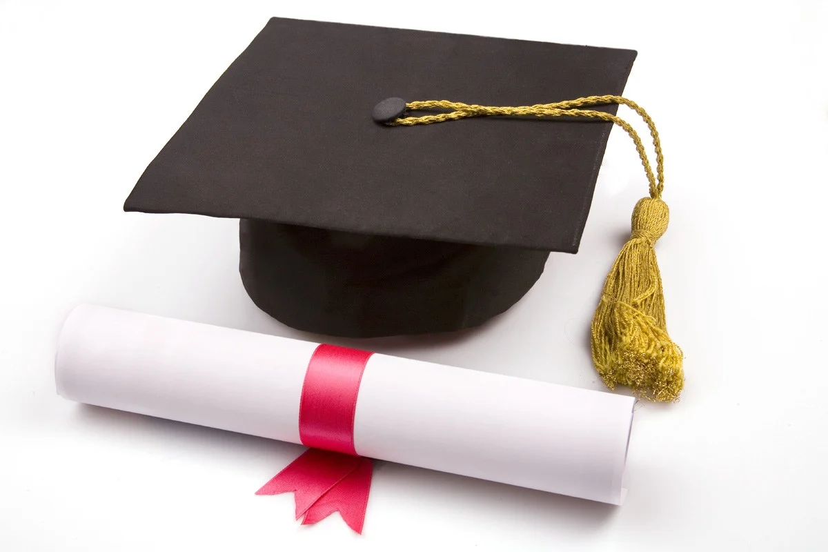 عبارة تهنئة تخرج من الجامعة 2022 تويتر