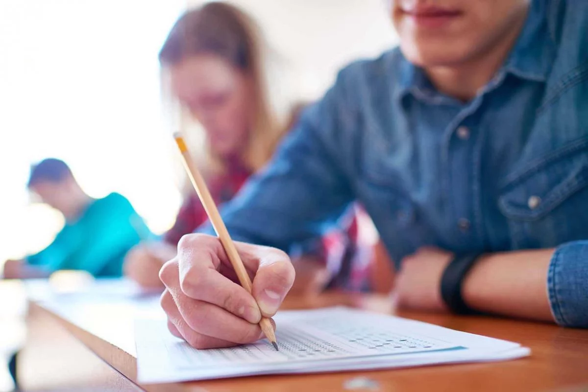 كيفية حساب المعدل التراكمي من 4