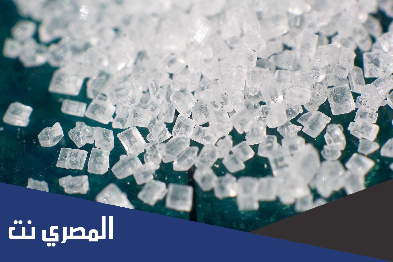 لماذا يذوب السكروز في الماء