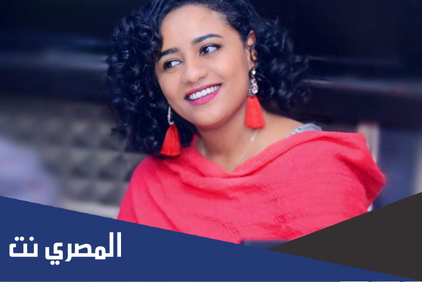 الفنانة مني مجدي