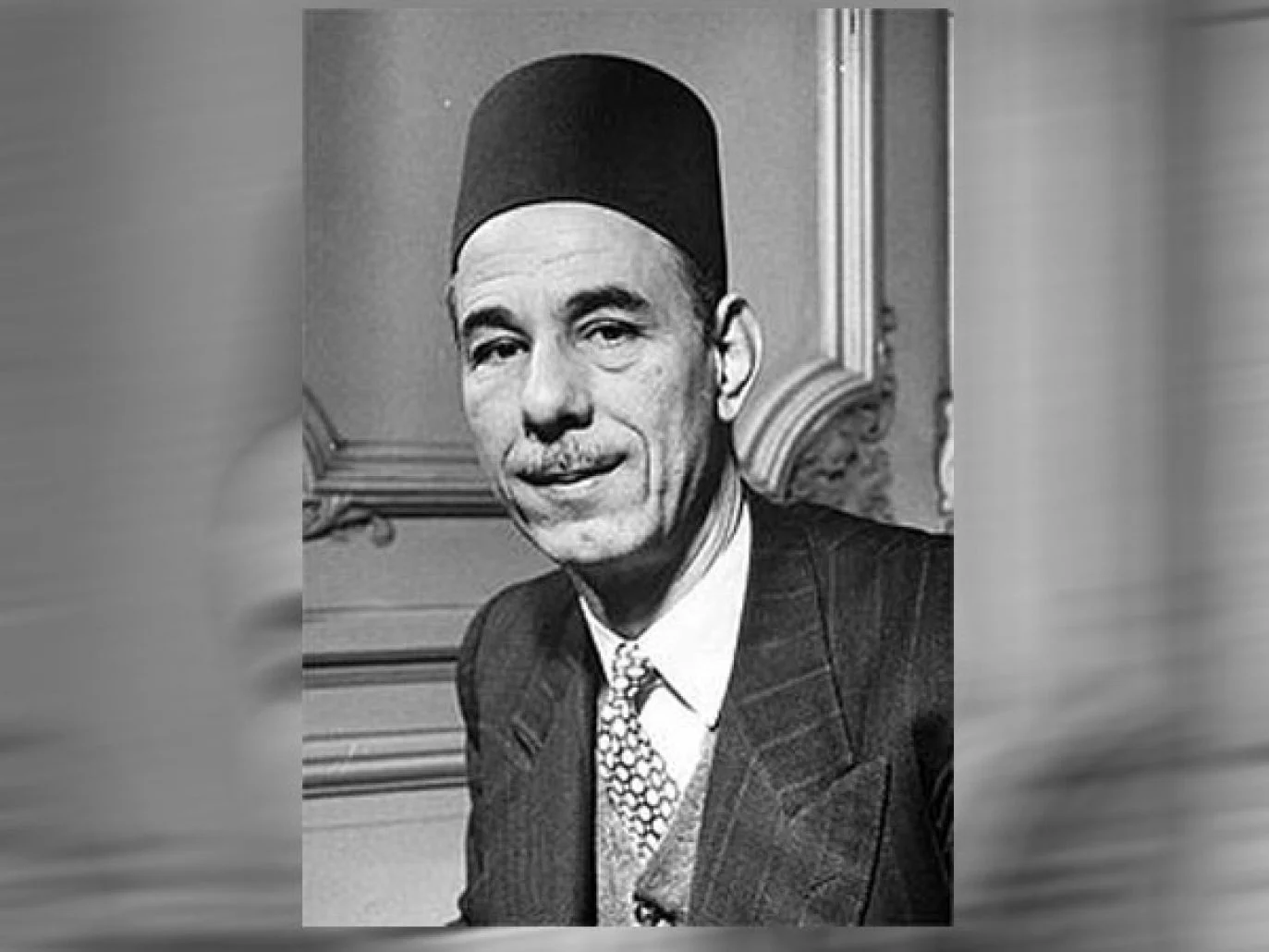 اول امين للجامعة العربية