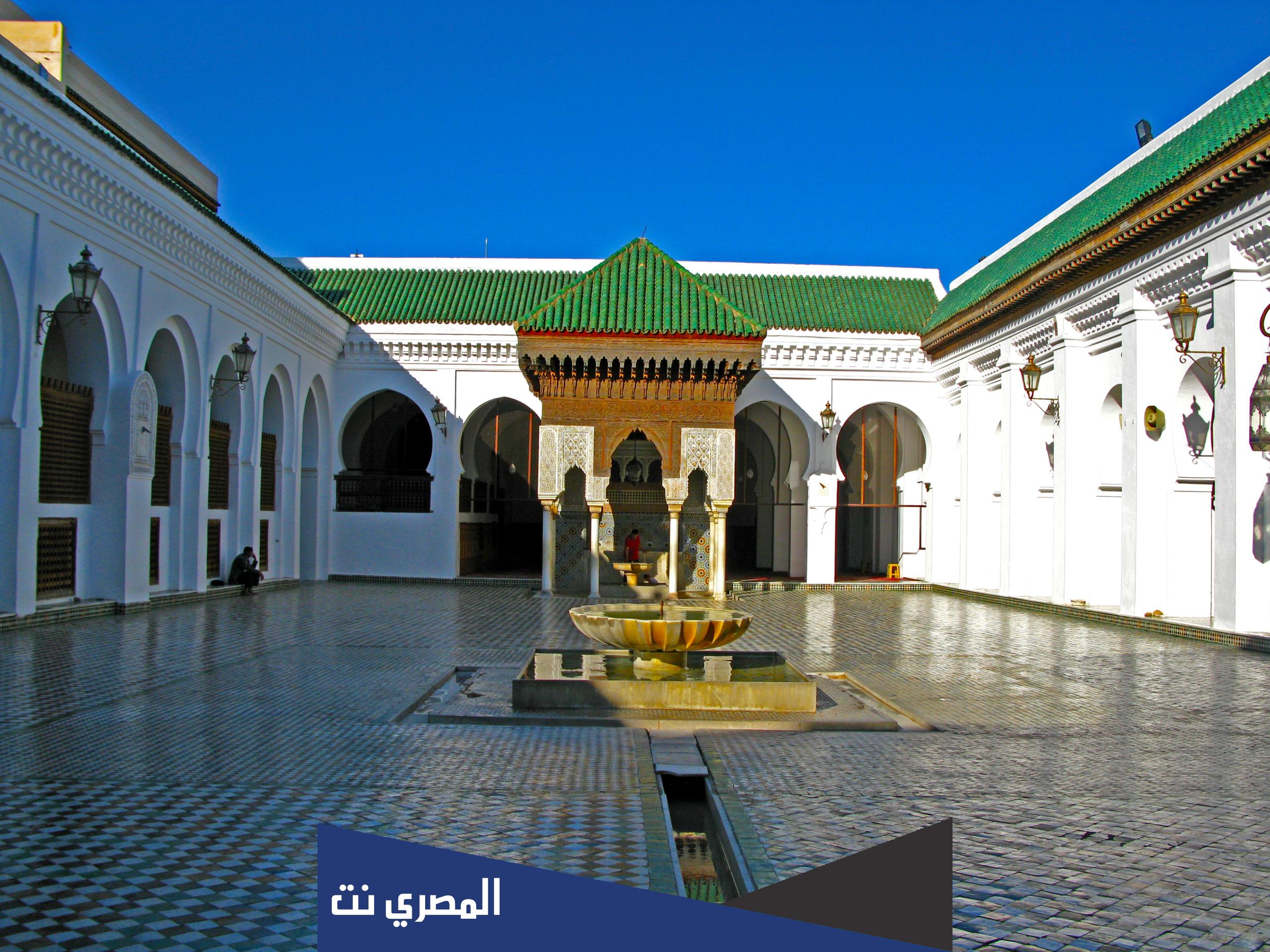 اين توجد اقدم جامعة في العالم ؟